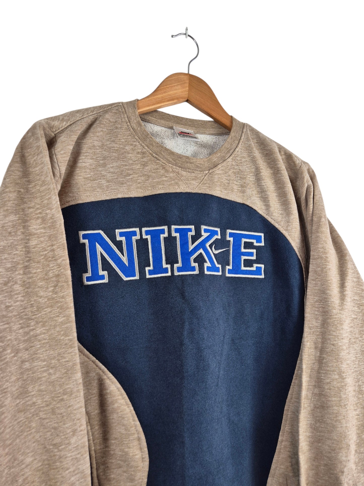 Nike 90s spell out sweater maat M