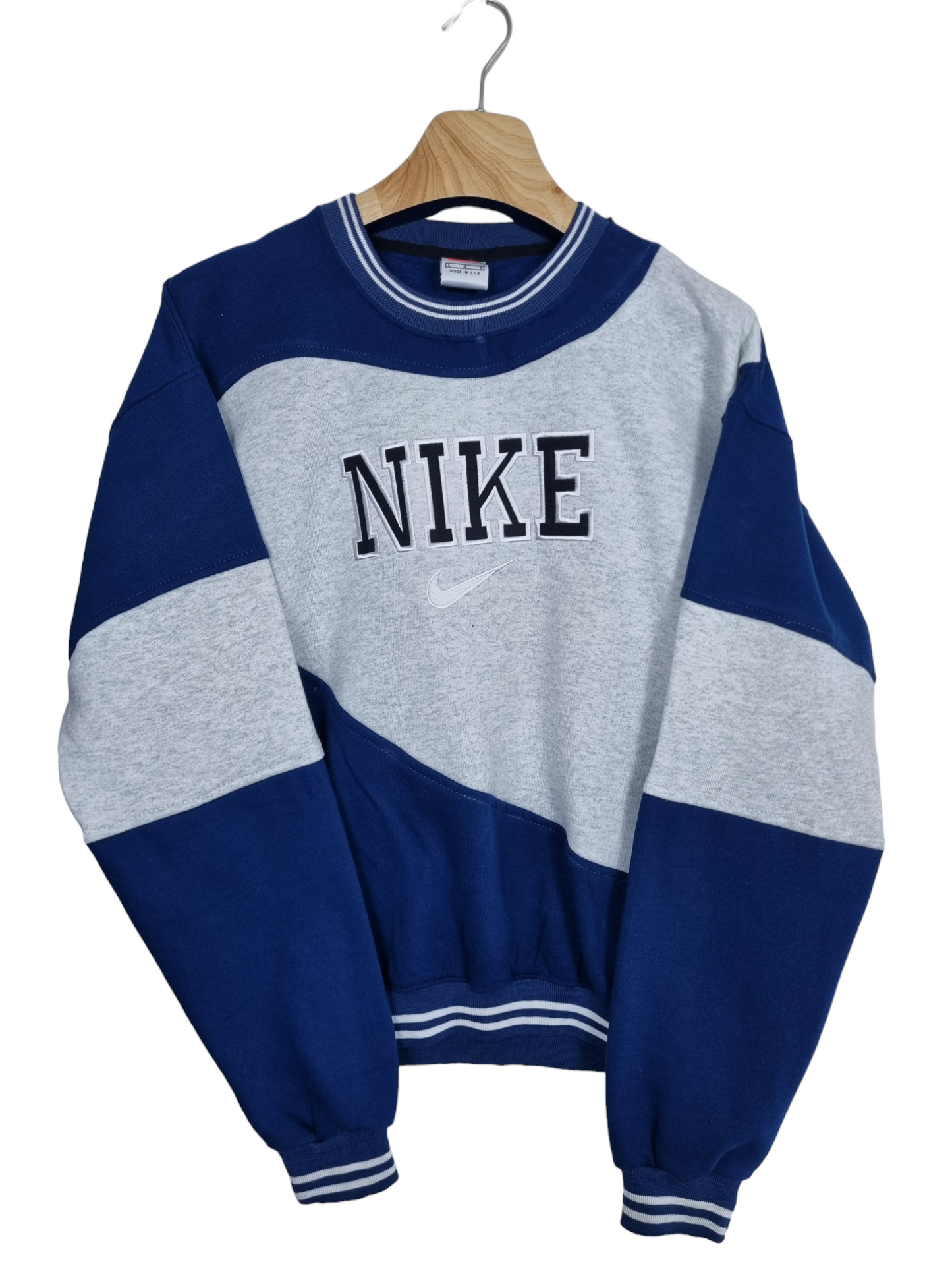 Nike 90s spell out sweater maat S