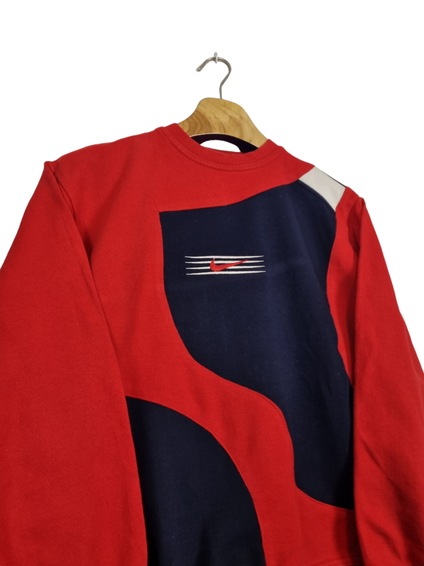 Nike center swoosh sweater maat XS