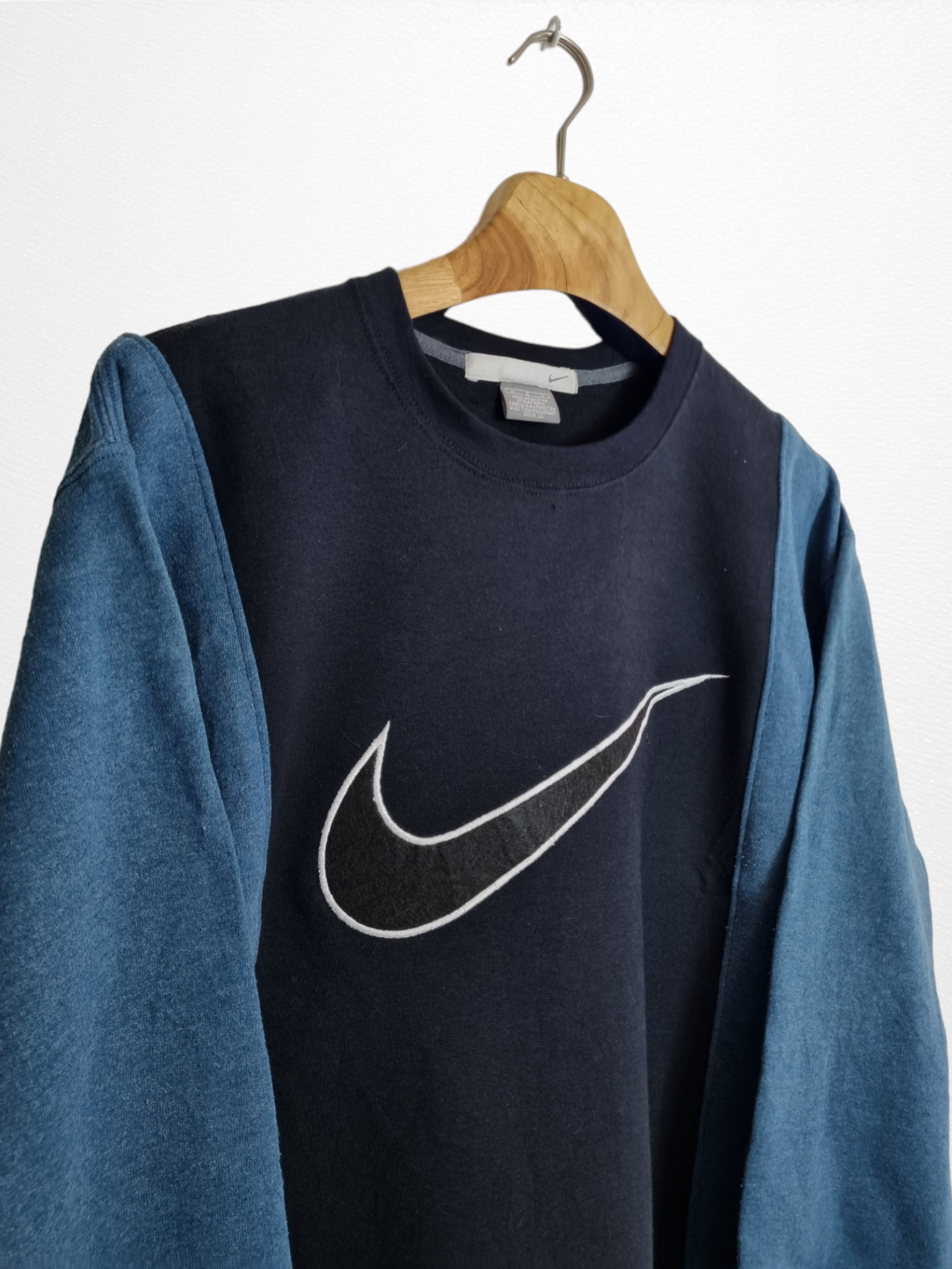 Nike Big Swoosh reworked sweater maat M