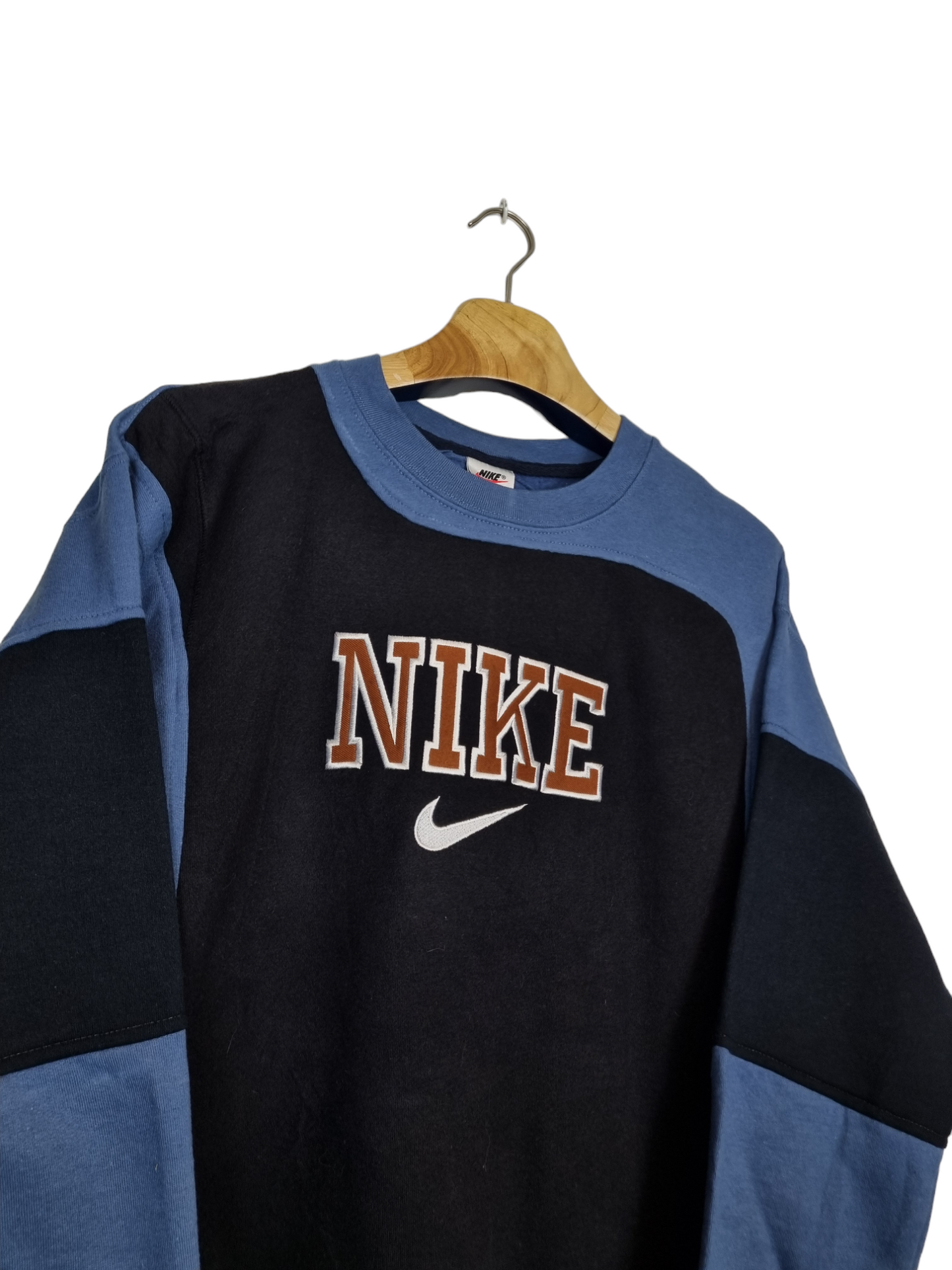 Nike 90s spell out sweater maat S