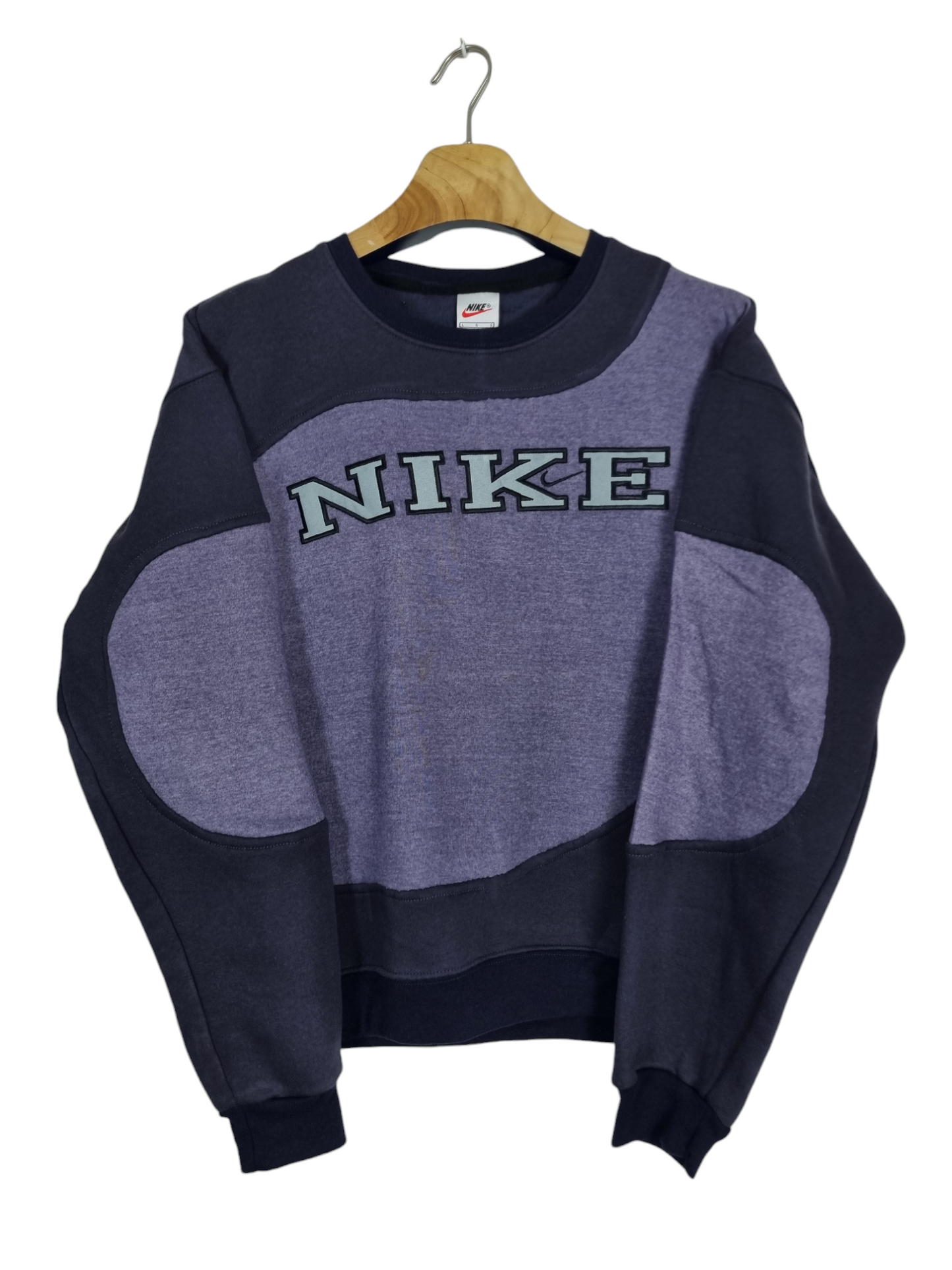 Nike 90s spell out sweater maat S