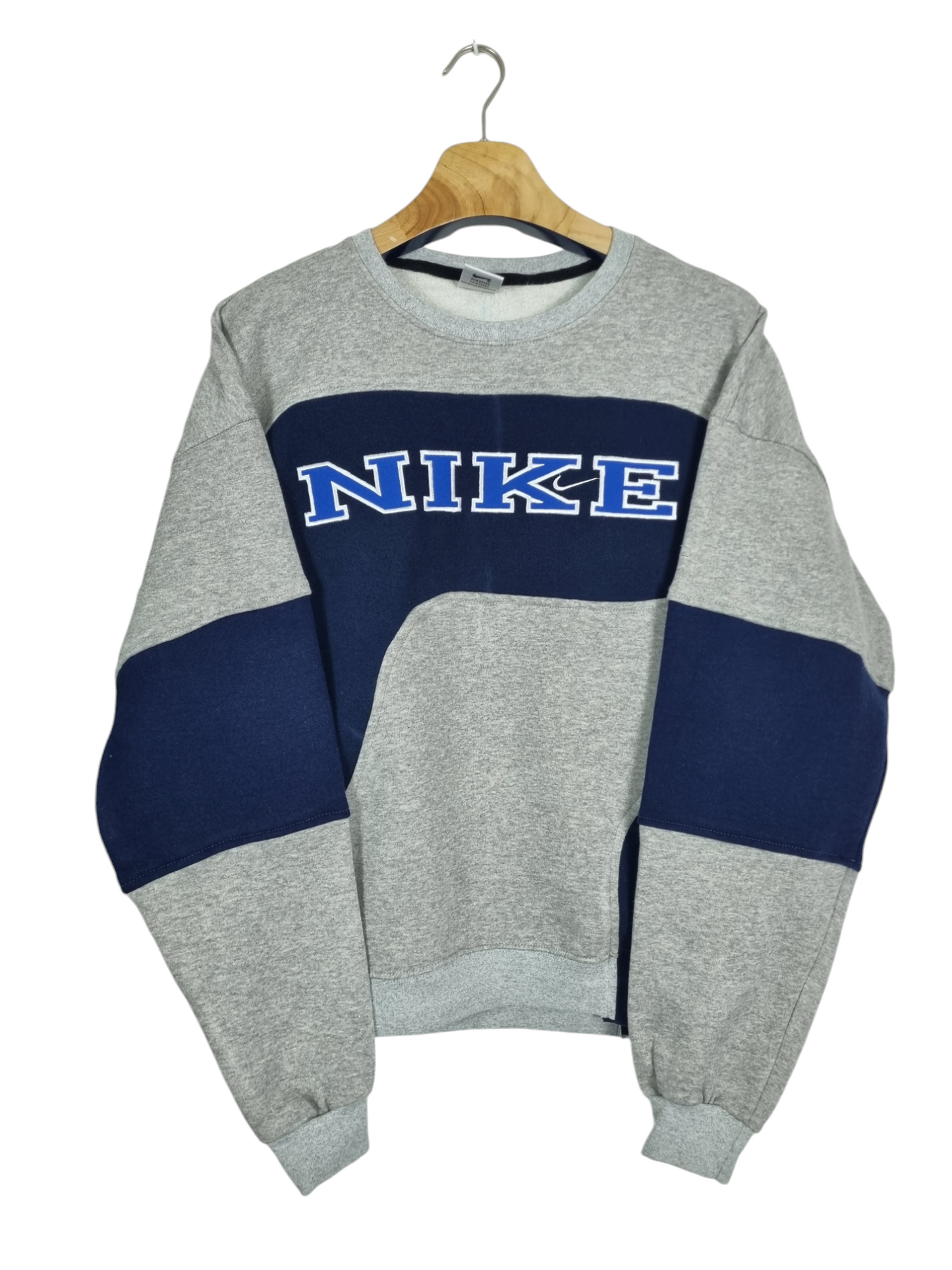 Nike 90s spell out sweater maat M