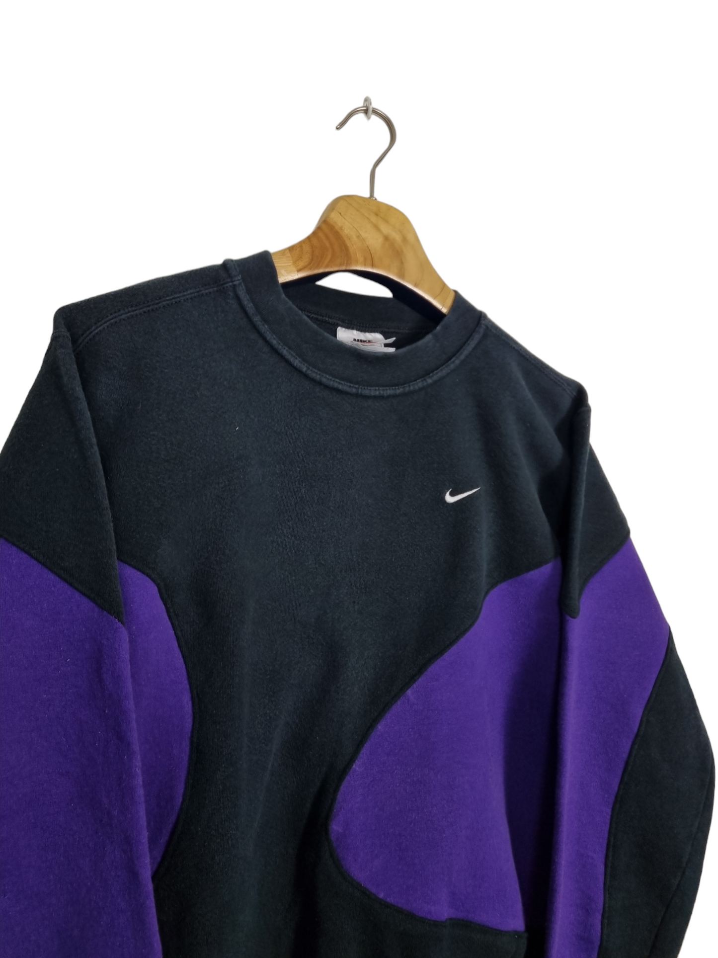 Nike chest swoosh sweater maat S