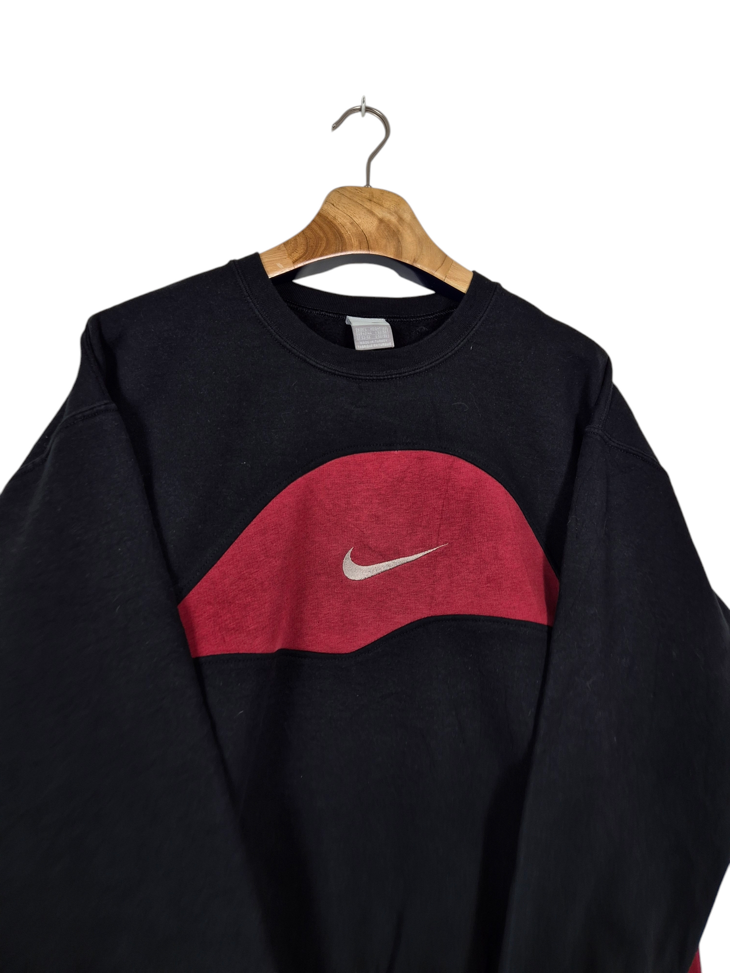 Nike center swoosh sweater maat M