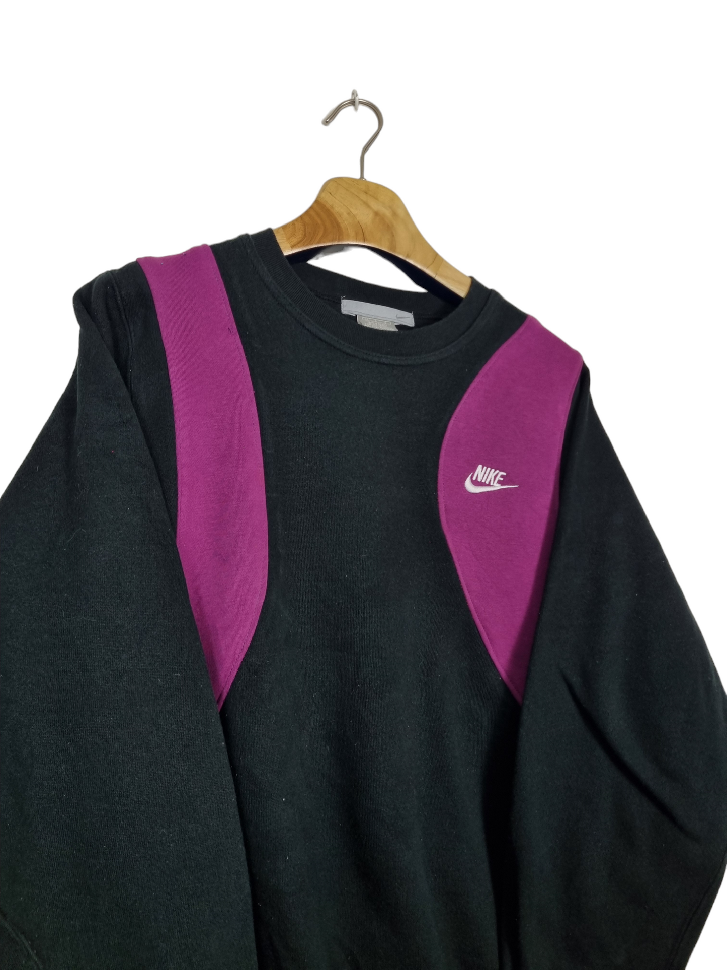 Nike chest logo sweater maat M