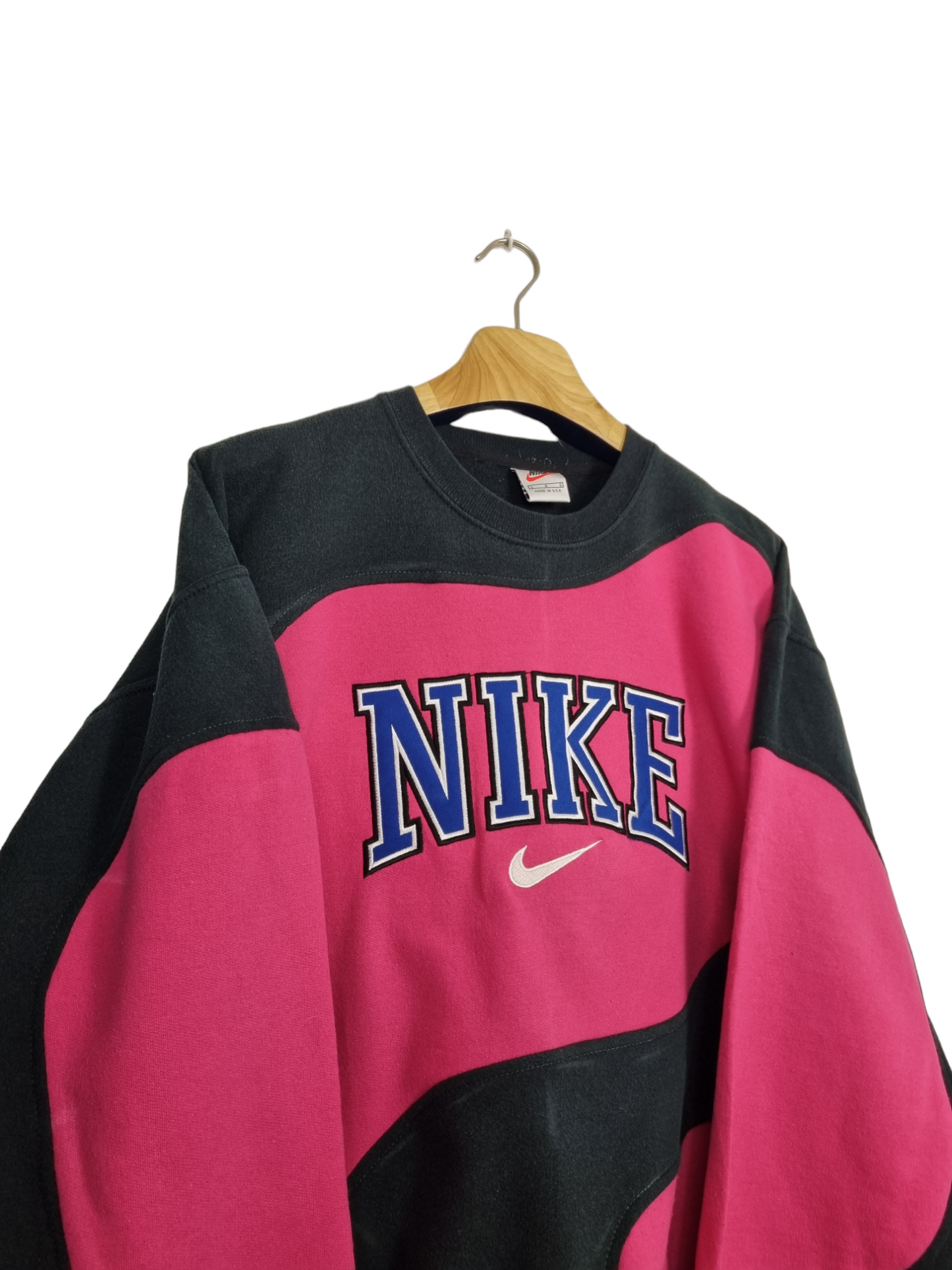 Nike 90s spell out sweater maat M