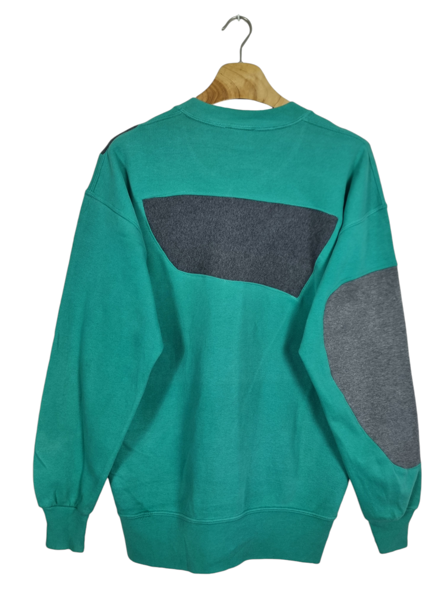 nike chest logo sweater maat L