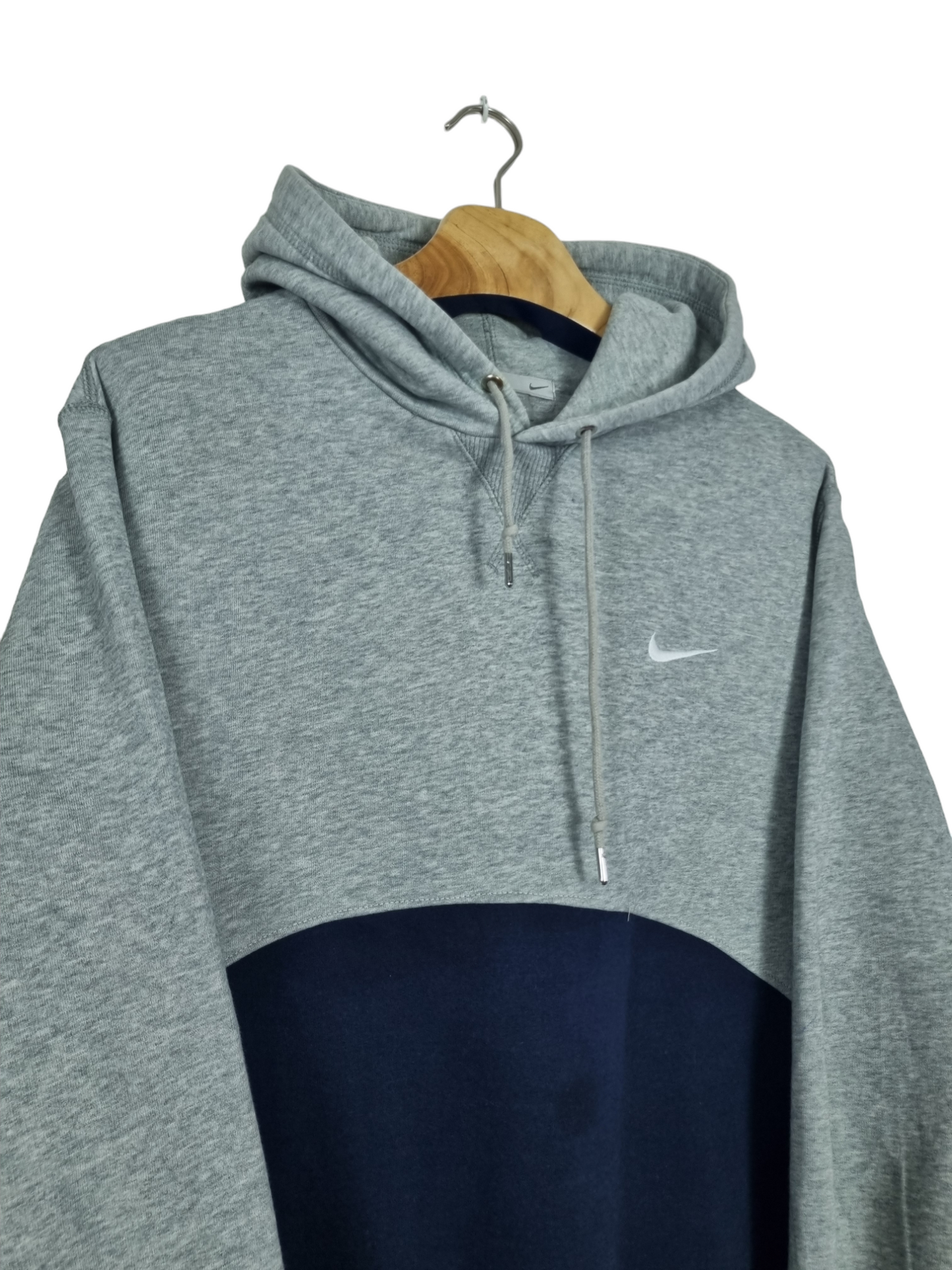 Nike chest swoosh hoodie maat M