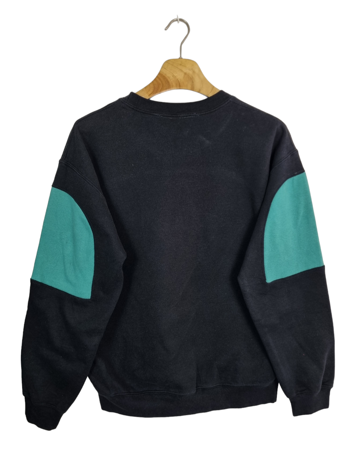 Nike spell out sweater maat S